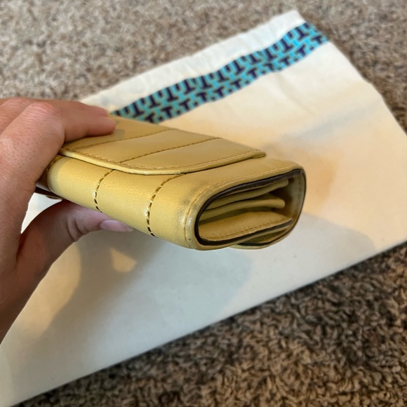 Tory Burch Wallet - Picture 5 of 6